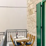 דירה Luxury Petra In 400 Year Old Stone House *