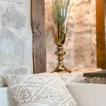 Luxury Petra In 400 Year Old Stone House דירה